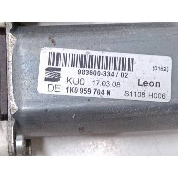 ELEVALUNAS ELECTRICO TRASERO DERECHO 1K0959704N 