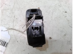 Recambio de mando elevalunas trasero izquierdo para toyota corolla (_e12_) 2.0 d-4d (cde120_) referencia OEM IAM    2