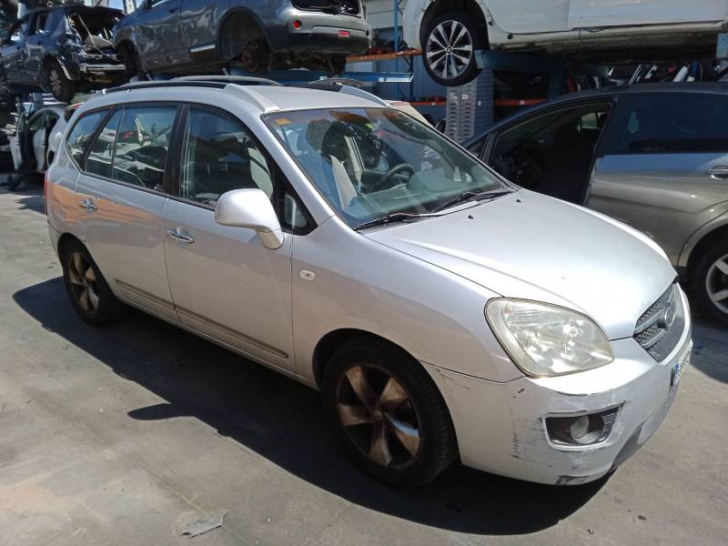 KIA CARENS III MONOSPACE (UN)