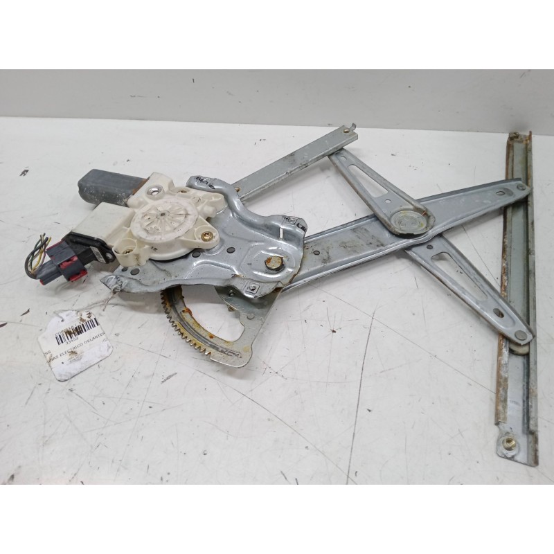 Recambio de elevalunas electrico delantero derecho para toyota corolla (_e12_) 2.0 d-4d (cde120_) referencia OEM IAM   