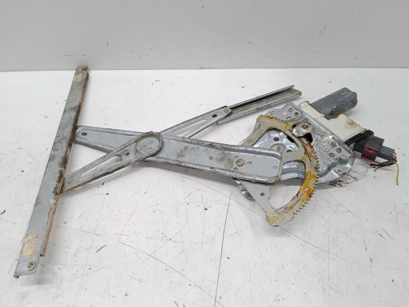 Recambio de elevalunas electrico delantero derecho para toyota corolla (_e12_) 2.0 d-4d (cde120_) referencia OEM IAM   