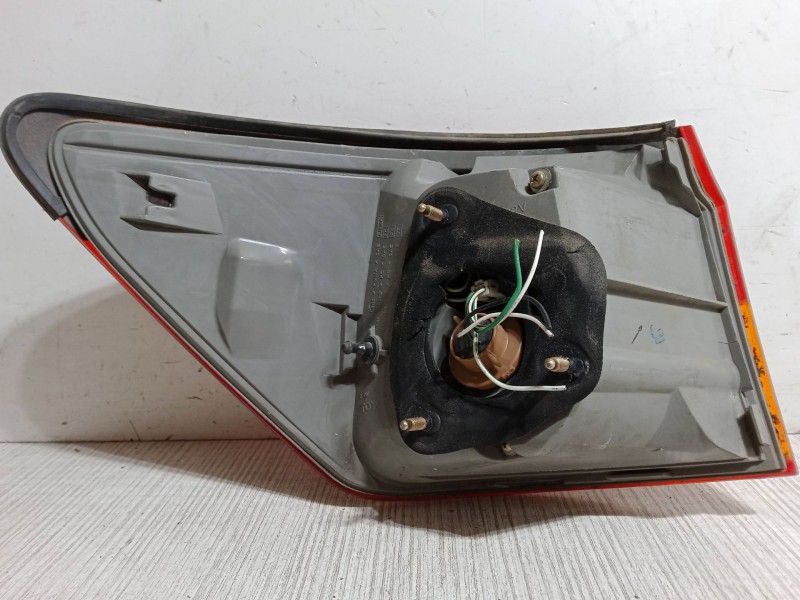 Recambio de piloto trasero derecho para lexus is ii (_e2_) 220d (ale20) referencia OEM IAM   