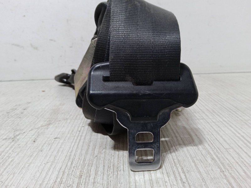 Recambio de cinturon seguridad trasero izquierdo para dacia sandero 1.2 16v referencia OEM IAM   
