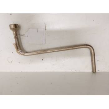 LLAVE CRUZ RUEDAS 