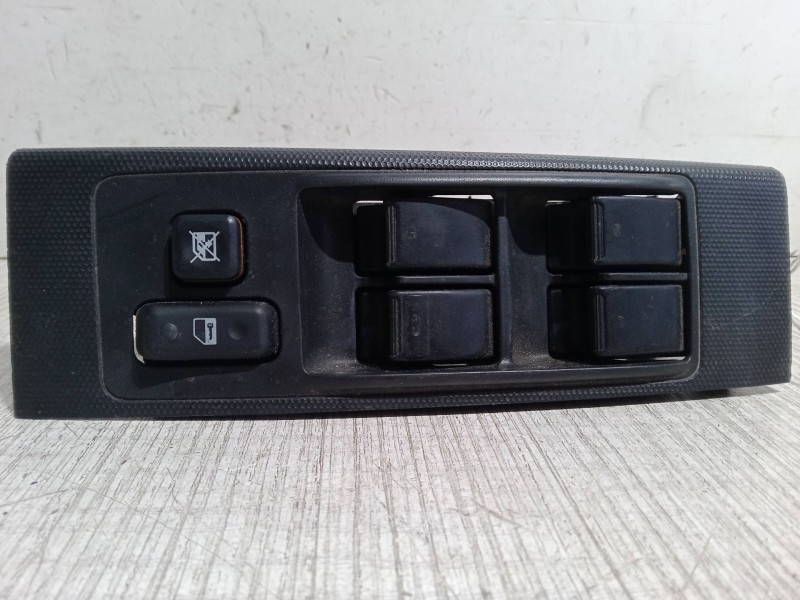 Recambio de mando elevalunas delantero izquierdo para toyota corolla verso (zer_, zze12_, r1_) 2.0 d-4d (cur10_) referencia OEM 