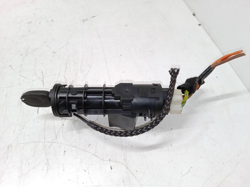 Recambio de clausor para fiat punto (176_) 55 1.1 referencia OEM IAM   