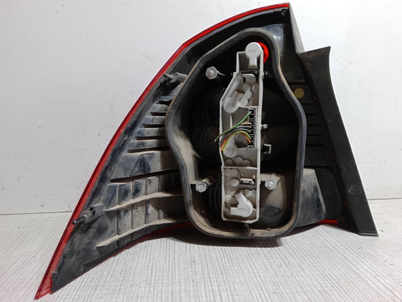 Recambio de piloto trasero derecho para ford focus ii sedán (db_, fch, dh) 2.0 tdci referencia OEM IAM   