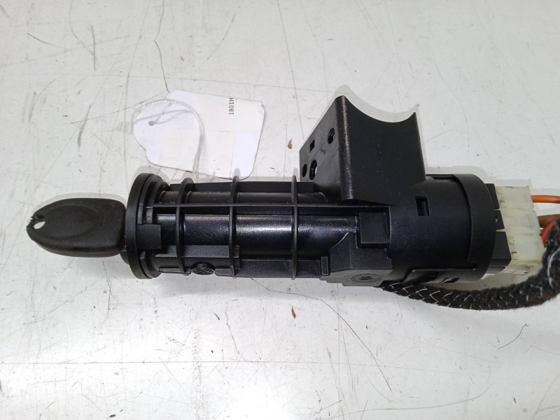 Recambio de clausor para fiat punto (176_) 55 1.1 referencia OEM IAM   