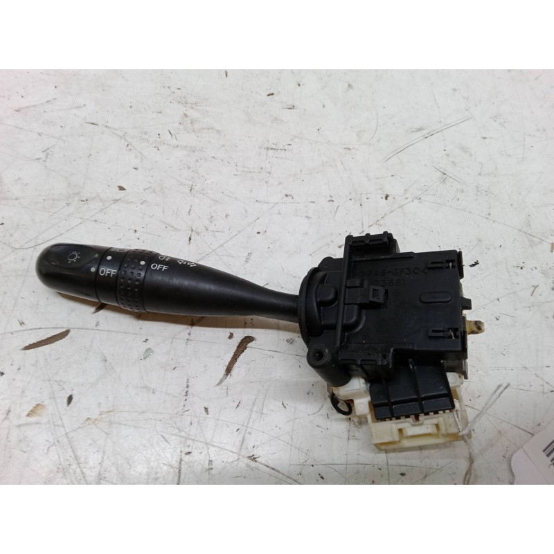 Recambio de mando de intermitencia para toyota corolla (_e12_) 2.0 d-4d (cde120_) referencia OEM IAM   