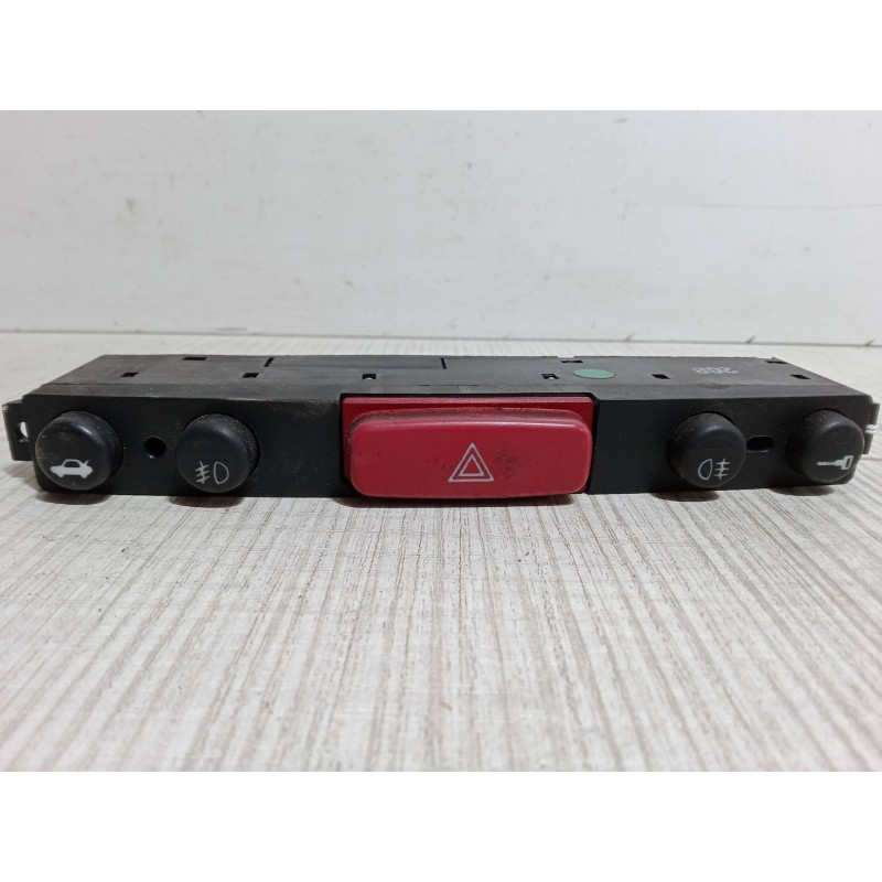 Recambio de warning para alfa romeo 147 (937_) 1.9 jtdm 8v (937.axd1a, 937.axu1a, 937.bxu1a) referencia OEM IAM   