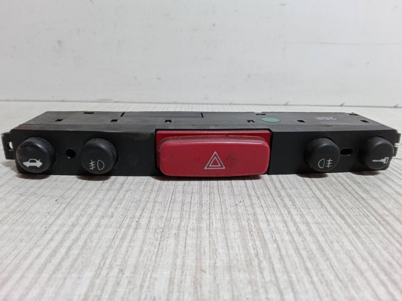 Recambio de warning para alfa romeo 147 (937_) 1.9 jtdm 8v (937.axd1a, 937.axu1a, 937.bxu1a) referencia OEM IAM   