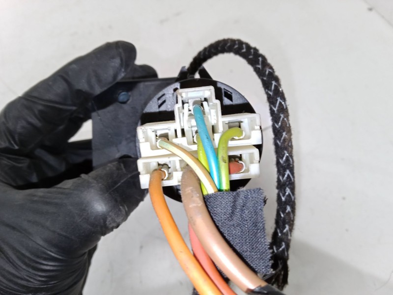 Recambio de clausor para fiat punto (176_) 55 1.1 referencia OEM IAM   