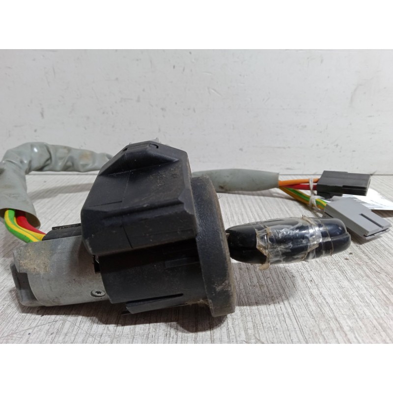 Recambio de clausor para renault kangoo (kc0/1_) 1.4 (kc0c, kc0h, kc0b, kc0m) referencia OEM IAM   