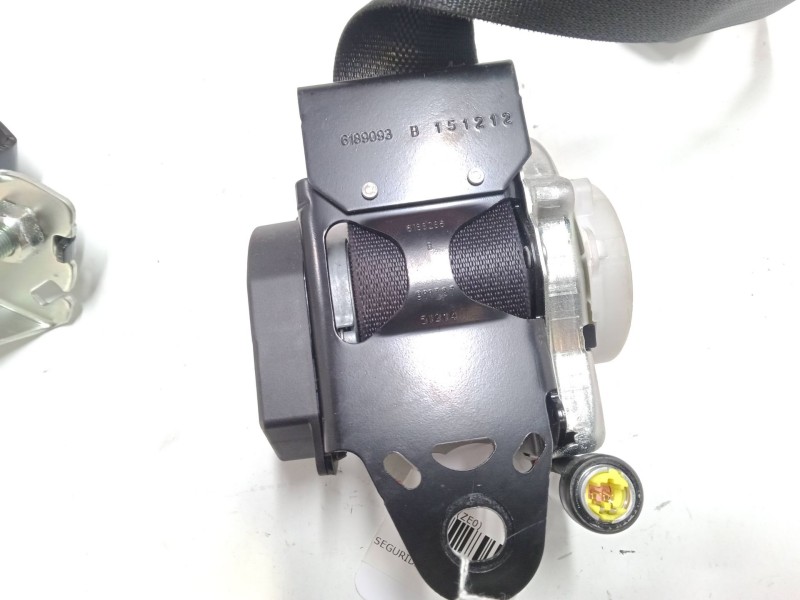 Recambio de cinturon seguridad delantero derecho para nissan leaf (ze0) electric referencia OEM IAM 624239301B  