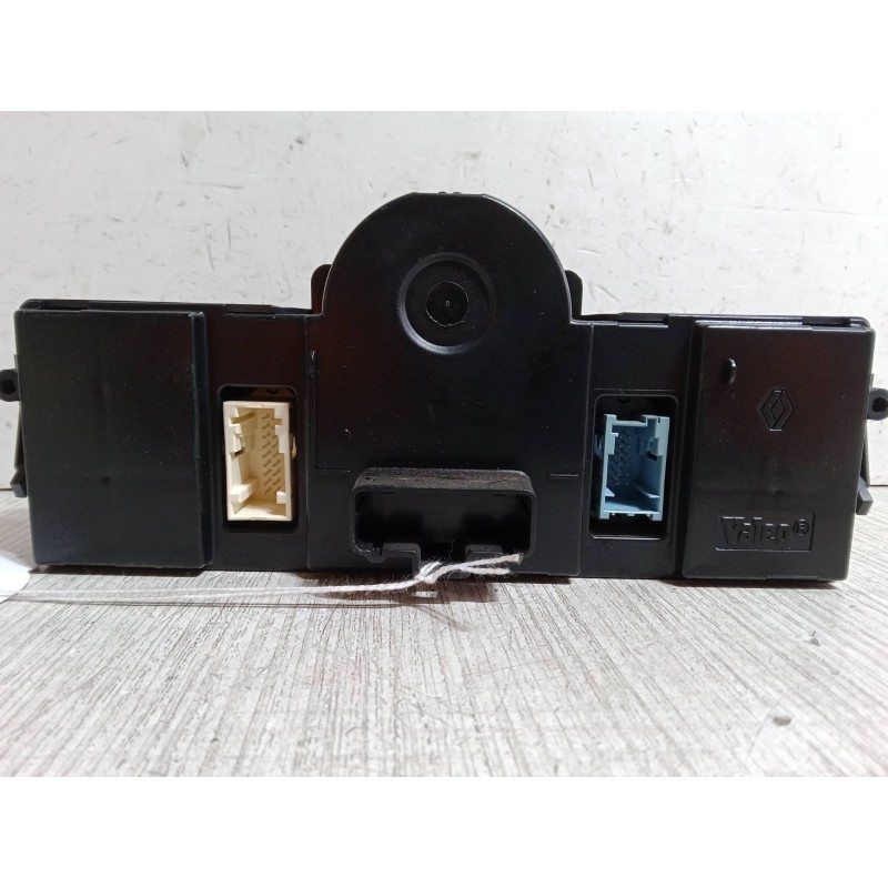 Recambio de mando climatizador para renault scénic ii (jm0/1_) 1.6 (jm0c, jm0j, jm1b) referencia OEM IAM   