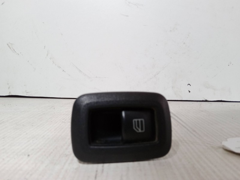 Recambio de mando elevalunas trasero derecho para mercedes-benz clase b sports tourer (w245) b 200 cdi (245.208) referencia OEM 