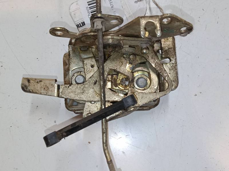 CERRADURA PUERTA DELANTERA DERECHA 