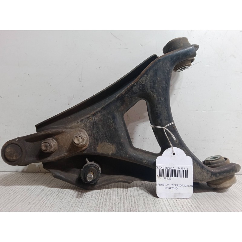 Recambio de brazo suspension inferior delantero derecho para renault clio i (b/c57_, 5/357_) 1.4 referencia OEM IAM   