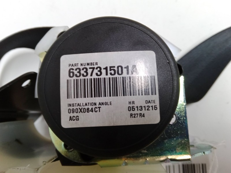 Recambio de cinturon seguridad trasero central para nissan leaf (ze0) electric referencia OEM IAM 633731501A  