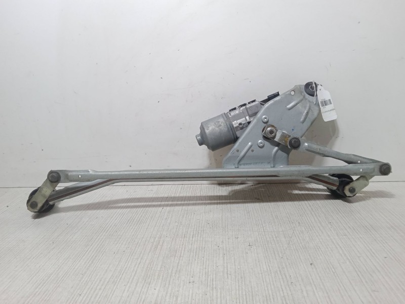 Recambio de motor limpia delantero para dacia sandero 1.2 16v referencia OEM IAM 3397879  