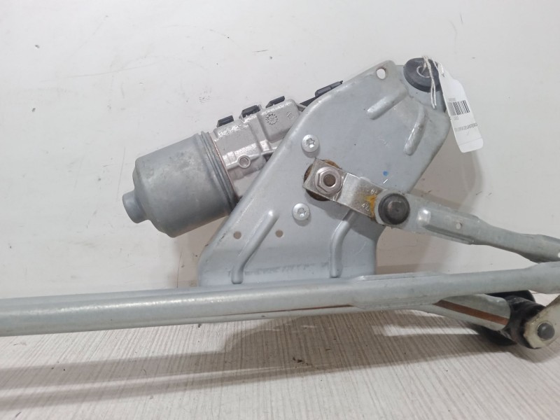 Recambio de motor limpia delantero para dacia sandero 1.2 16v referencia OEM IAM 3397879  