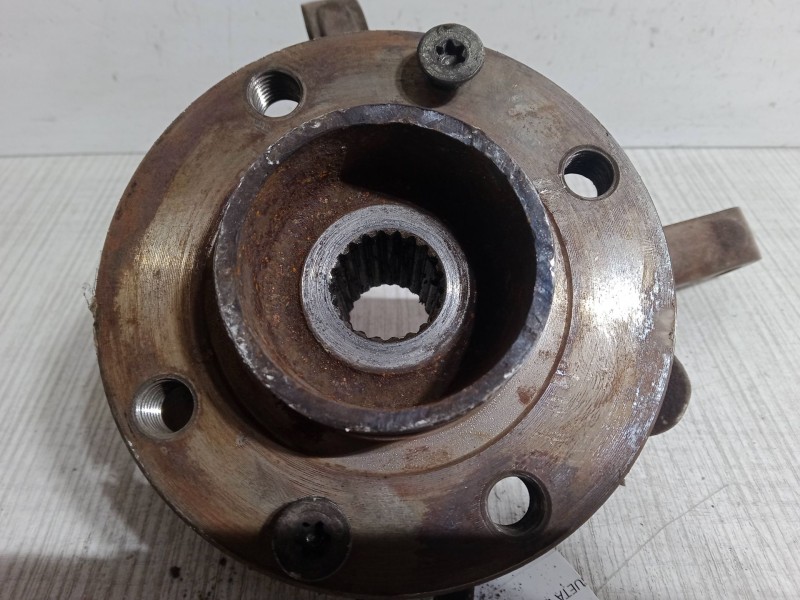 Recambio de mangueta delantera derecha para renault clio i (b/c57_, 5/357_) 1.4 referencia OEM IAM   