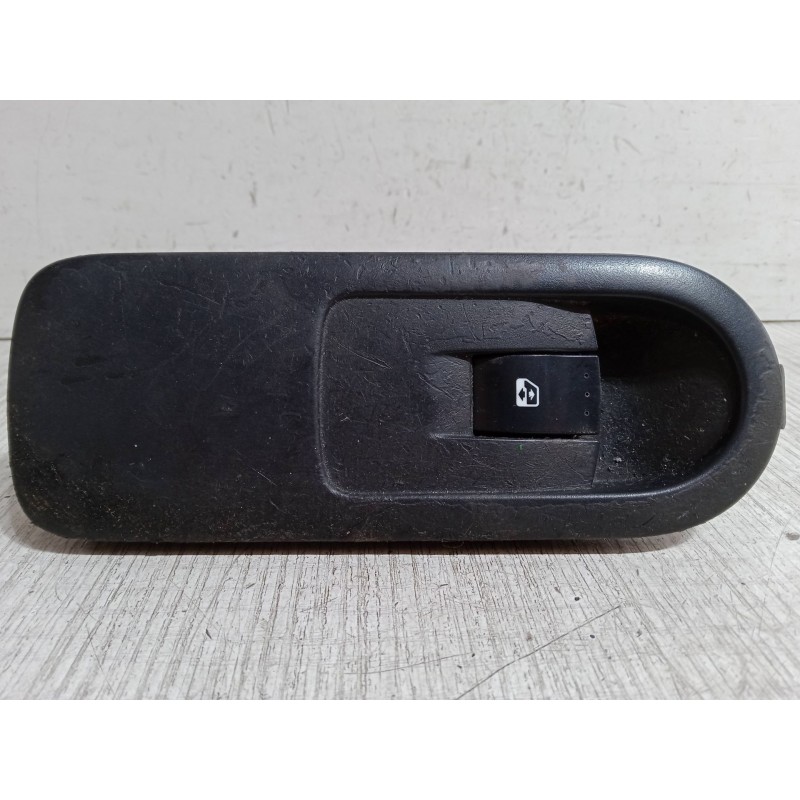 Recambio de mando elevalunas delantero derecho para renault scénic ii (jm0/1_) 1.6 (jm0c, jm0j, jm1b) referencia OEM IAM   