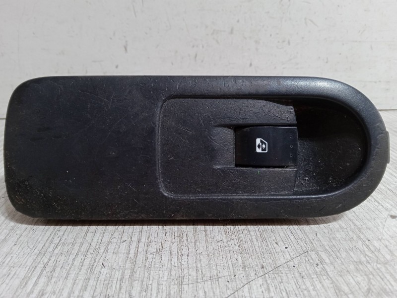 Recambio de mando elevalunas delantero derecho para renault scénic ii (jm0/1_) 1.6 (jm0c, jm0j, jm1b) referencia OEM IAM   