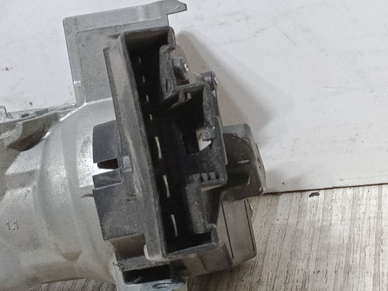 Recambio de clausor para skoda scala (nw1) 1.0 tsi referencia OEM IAM   