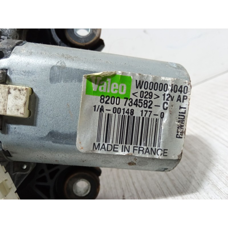 Recambio de motor limpia trasero para dacia sandero 1.2 16v referencia OEM IAM 8300734582-C  