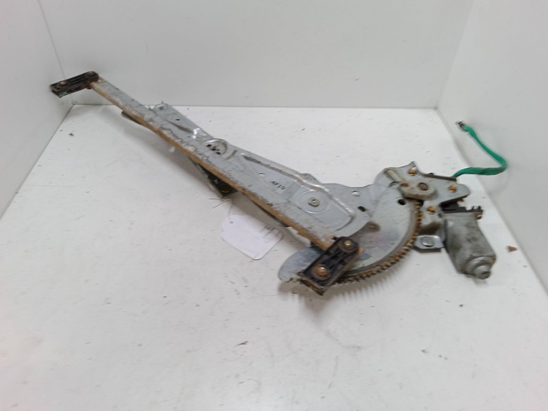 Recambio de elevalunas electrico delantero izquierdo para kia carens ii monospace (fj) 2.0 crdi referencia OEM IAM XH504PO  