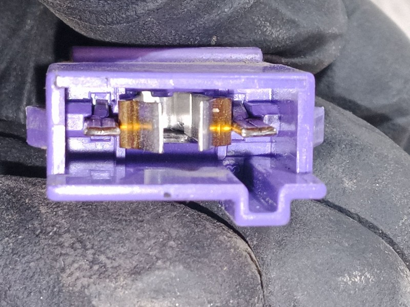 Recambio de anclaje cinturon delantero izquierdo para renault clio i (b/c57_, 5/357_) 1.4 referencia OEM IAM   