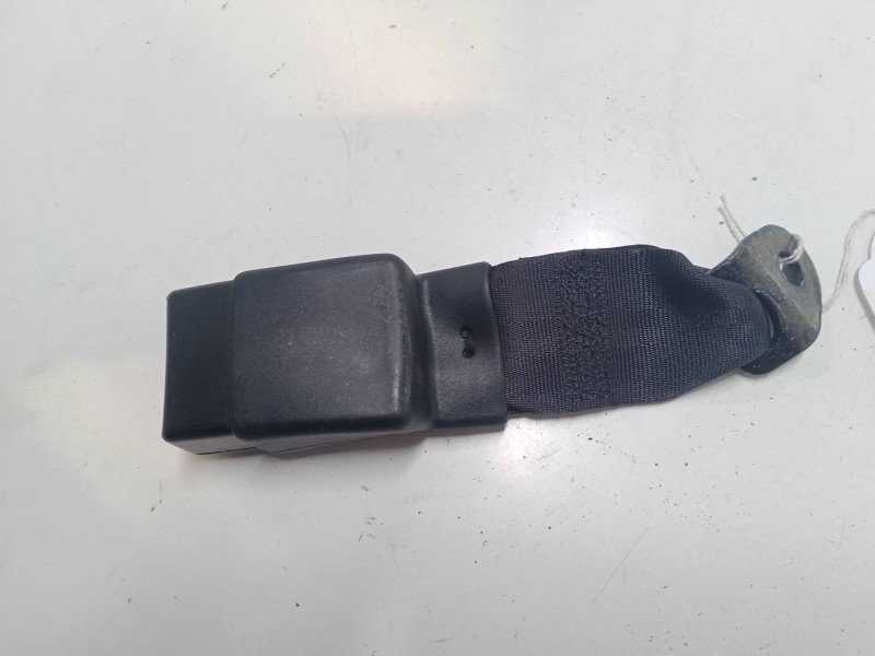 Recambio de anclaje cinturon trasero derecho para nissan leaf (ze0) electric referencia OEM IAM   