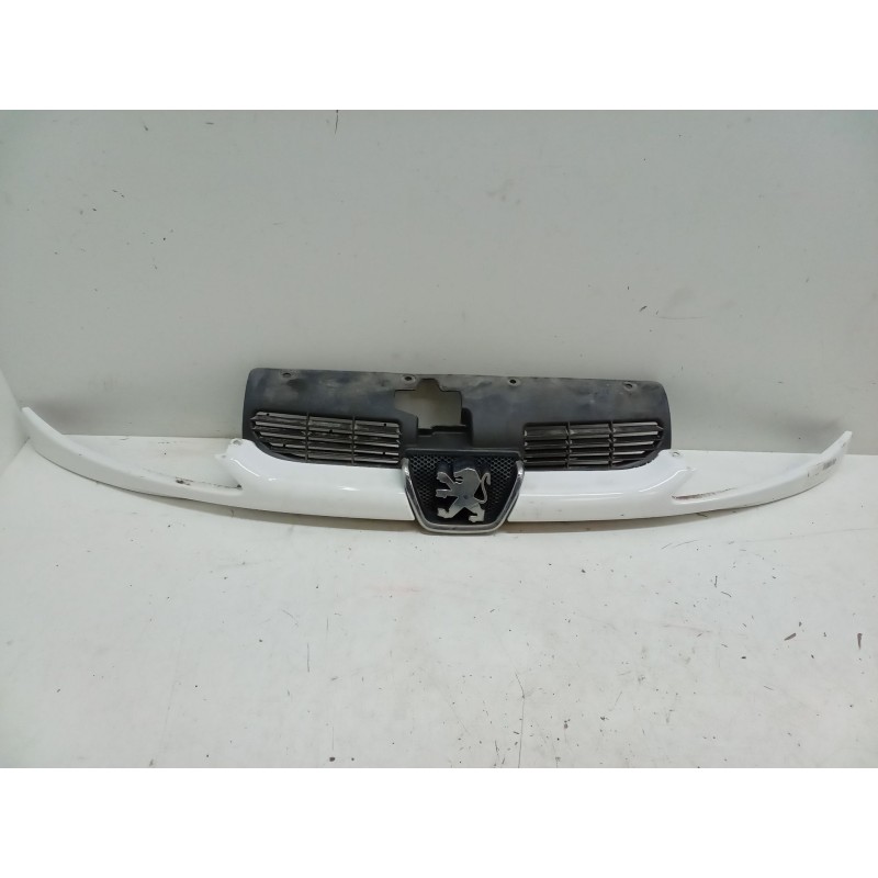 Recambio de rejillas capo para peugeot 206 hatchback (2a/c) 2.0 s16 referencia OEM IAM   