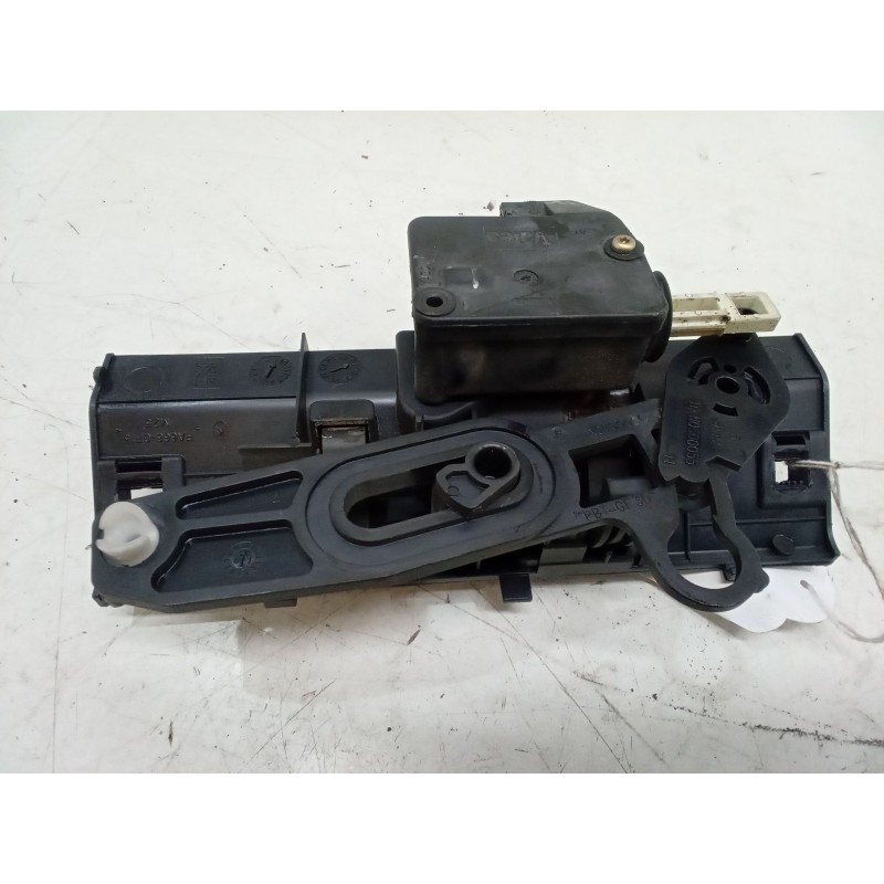 Recambio de maneta exterior porton para peugeot 206 hatchback (2a/c) 2.0 s16 referencia OEM IAM   