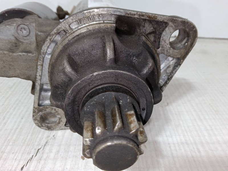 Recambio de motor arranque para volkswagen golf iv (1j1) 1.9 tdi referencia OEM IAM   