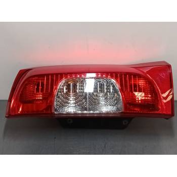 PILOTO TRASERO DERECHO 1391431080E 