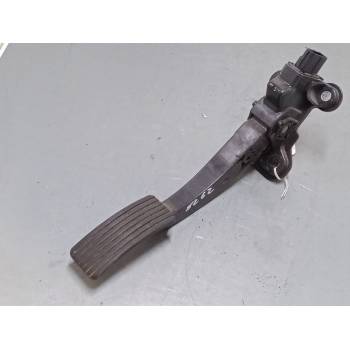 PEDAL ACELERADOR 1600A102 