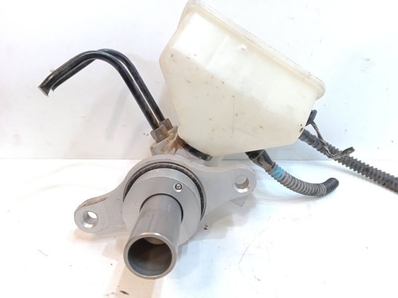 Recambio de bomba freno para peugeot partner tepee 1.6 bluehdi 100 referencia OEM IAM   