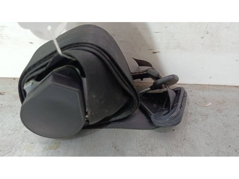 CINTURON SEGURIDAD TRASERO IZQUIERDO 