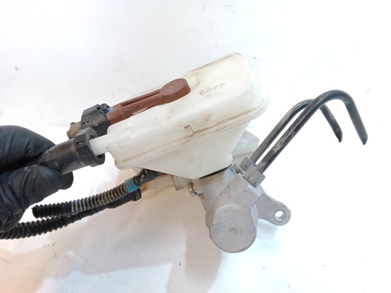 Recambio de bomba freno para peugeot partner tepee 1.6 bluehdi 100 referencia OEM IAM   