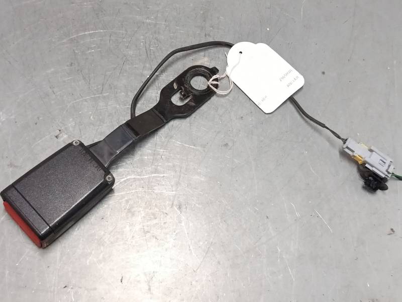 ANCLAJE CINTURON DELANTERO IZQUIERDO 