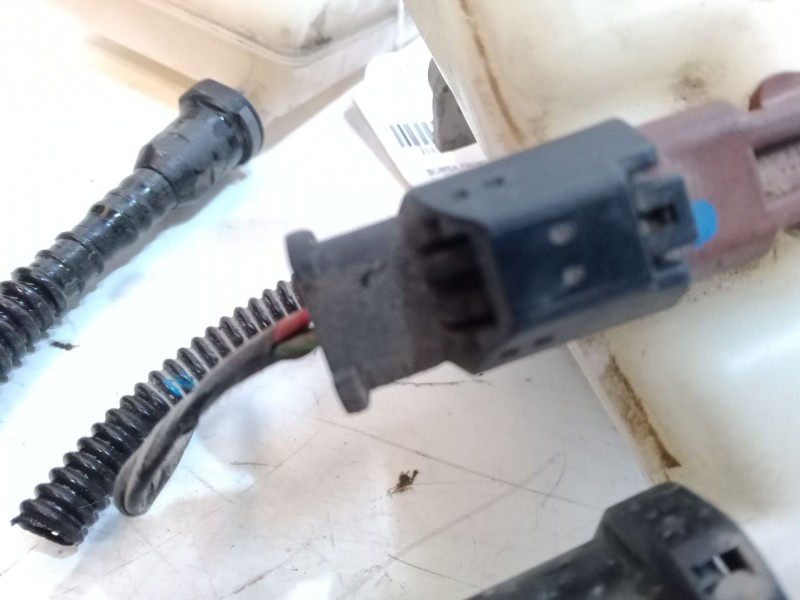 Recambio de bomba freno para peugeot partner tepee 1.6 bluehdi 100 referencia OEM IAM   