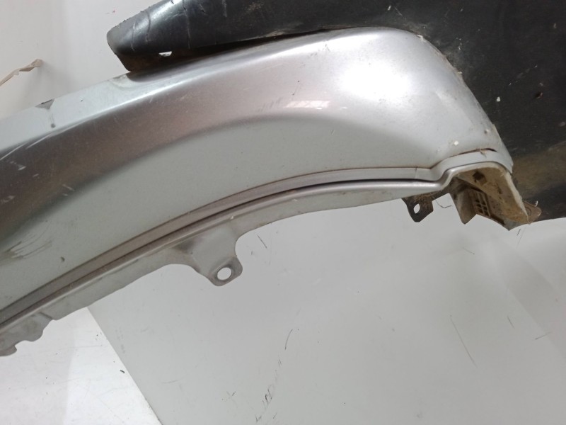 Recambio de aleta delantera derecha para nissan pick up (d22) 2.5 dci 4wd referencia OEM IAM   