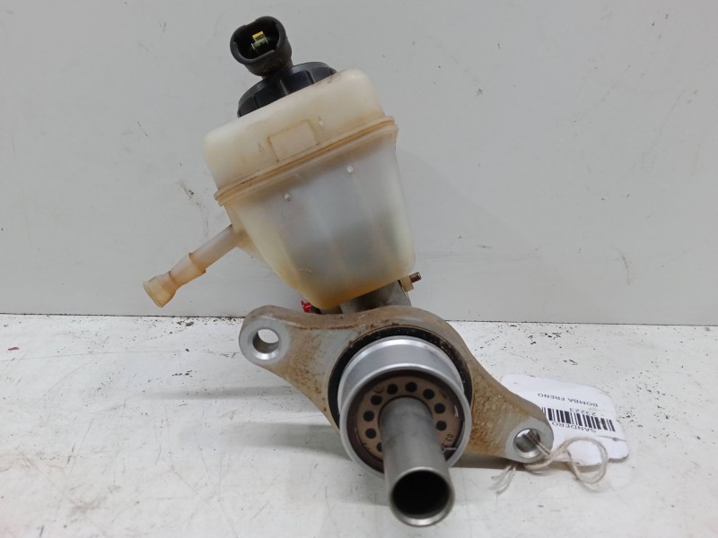Recambio de bomba freno para dacia sandero 1.2 16v referencia OEM IAM   