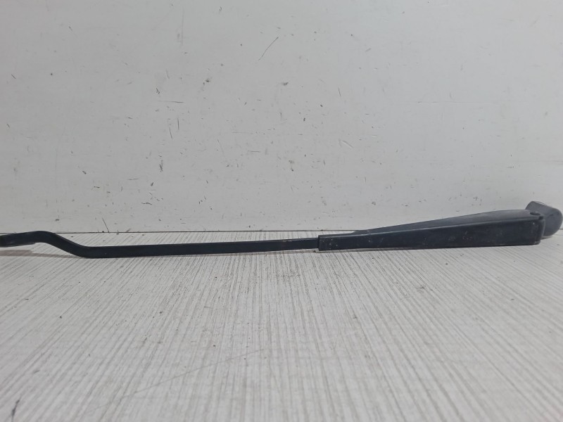 Recambio de brazo limpia delantero izquierdo para renault clio i (b/c57_, 5/357_) 1.4 referencia OEM IAM   