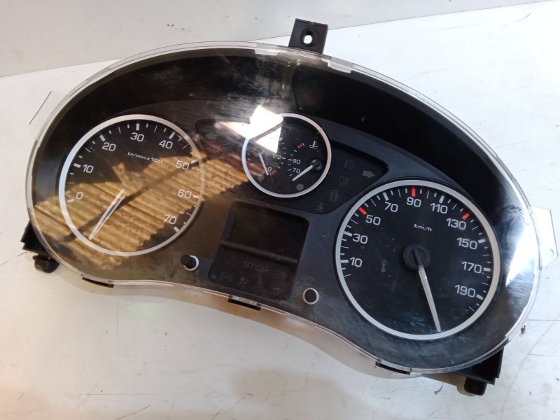 Recambio de cuadro instrumentos para peugeot partner tepee 1.6 bluehdi 100 referencia OEM IAM   