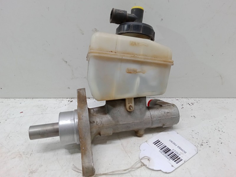 Recambio de bomba freno para dacia sandero 1.2 16v referencia OEM IAM   