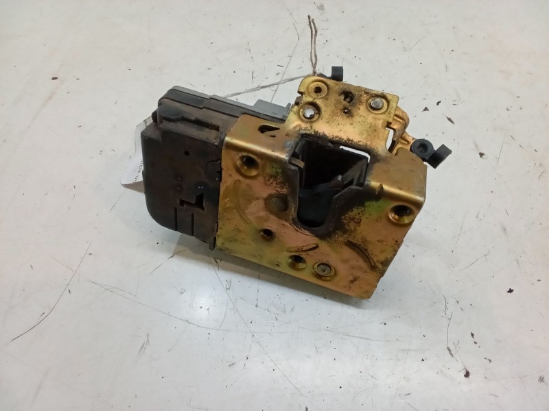 Recambio de cerradura puerta delantera izquierda para peugeot 206 hatchback (2a/c) 1.6 16v referencia OEM IAM   