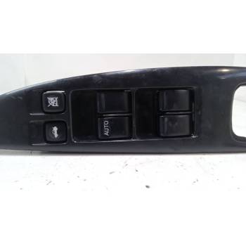 MANDO ELEVALUNAS DELANTERO IZQUIERDO 25401 AV640 
